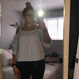 Size XXL black and white off shoulder top